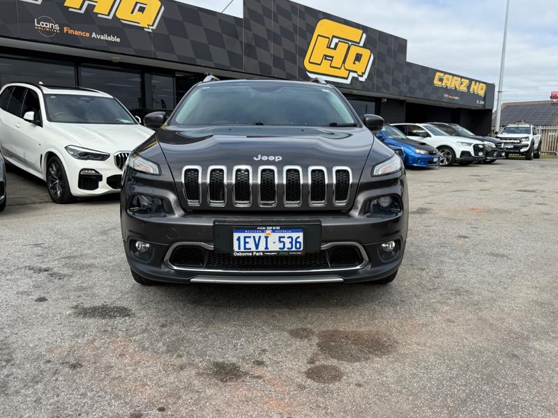 2015 Jeep CHEROKEE LIMITED (4x4) photo 4