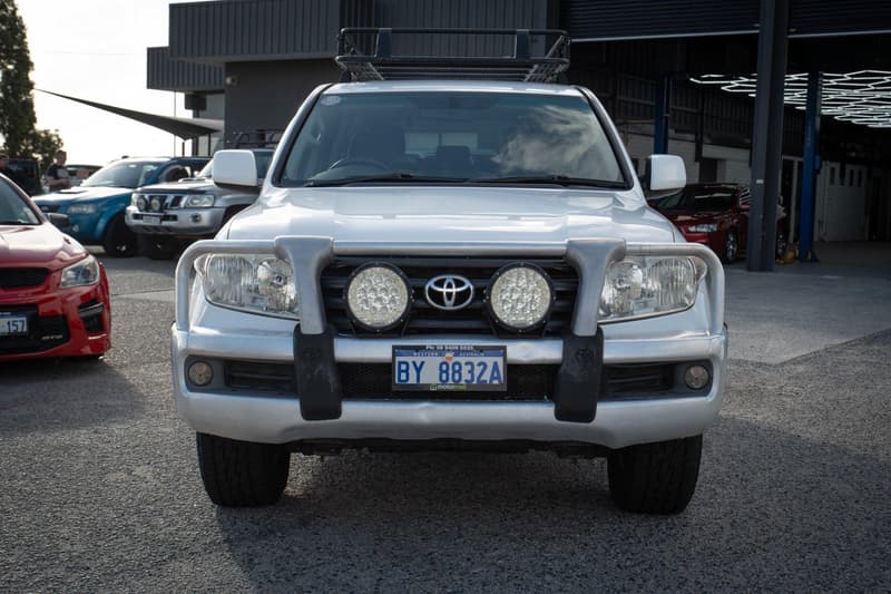 2007 Toyota Landcruiser GXL VDJ200R photo 4