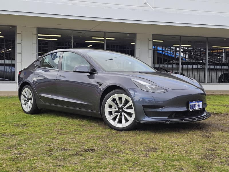 2023 Tesla Model 3 Rear-Wheel Drive Auto — primary photo