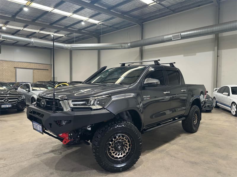 2020 Toyota Hilux SR5 GUN126R 4X4