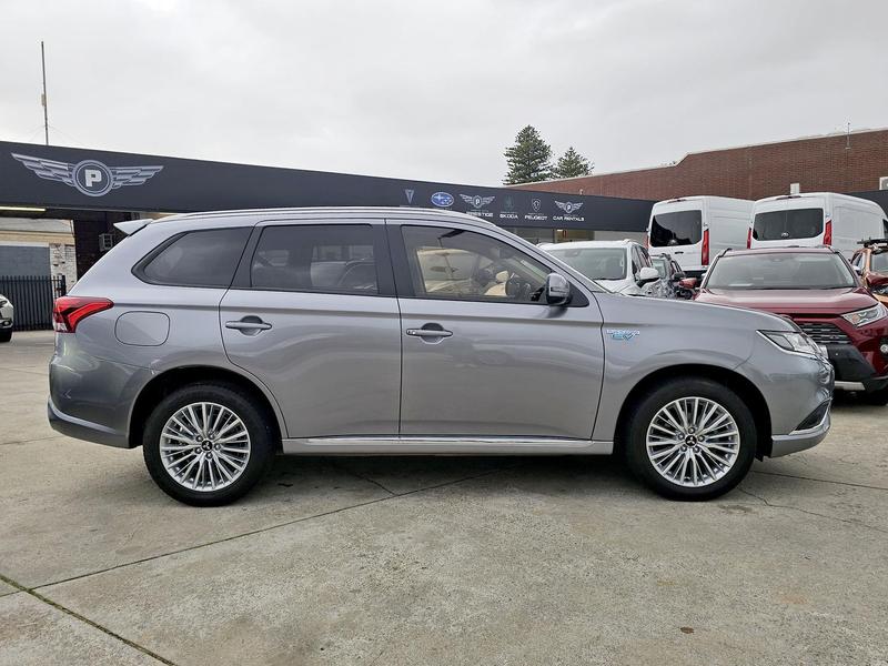 2019 Mitsubishi Outlander PHEV ES ADAS ZL Auto AWD MY19 photo 5