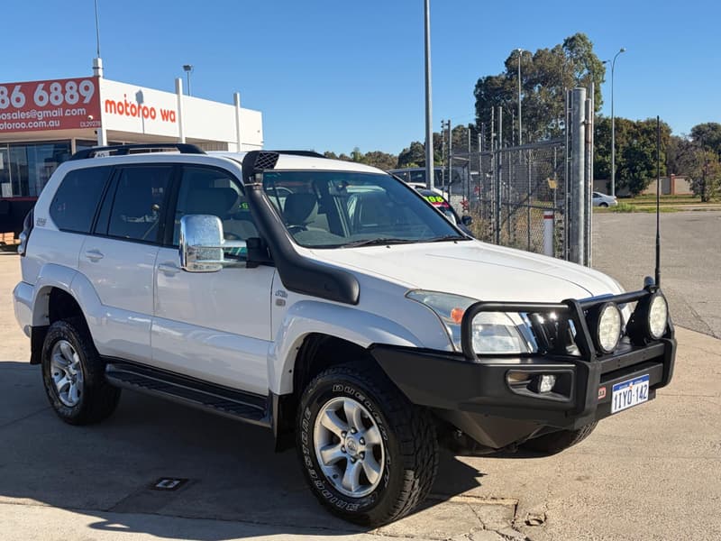 2009 Toyota Landcruiser Prado KDJ120R GXL Wagon 8st 5dr Auto 5sp, 4x4 3.0DT photo 3