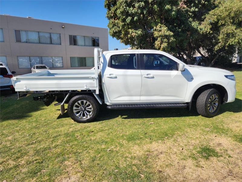 2022 Mazda BT-50 XT TF 4X4 photo 5