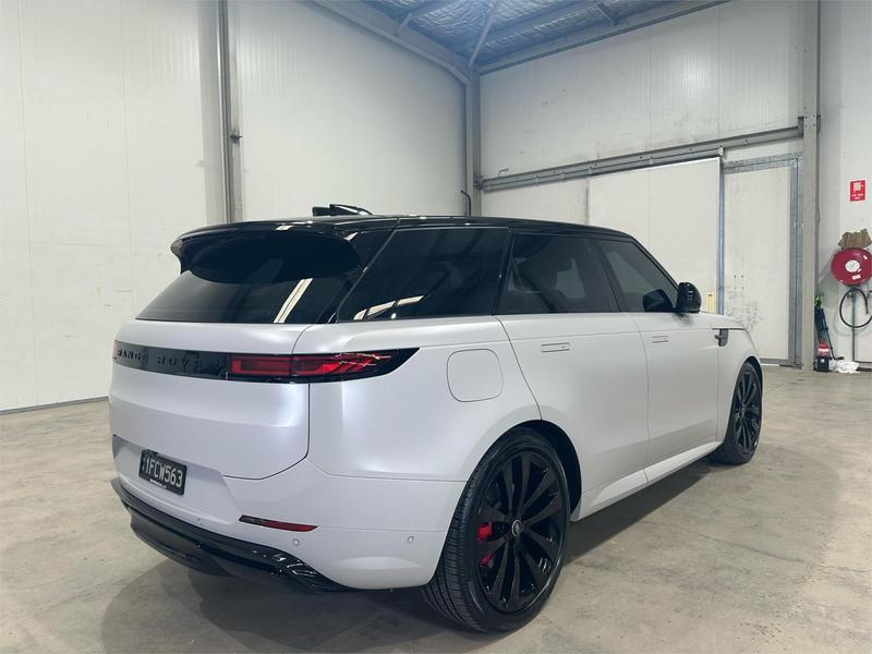 2025 Land Rover Range Rover Sport D350 Dynamic HSE L461 photo 5