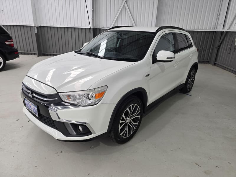 2017 Mitsubishi ASX LS XC photo 3