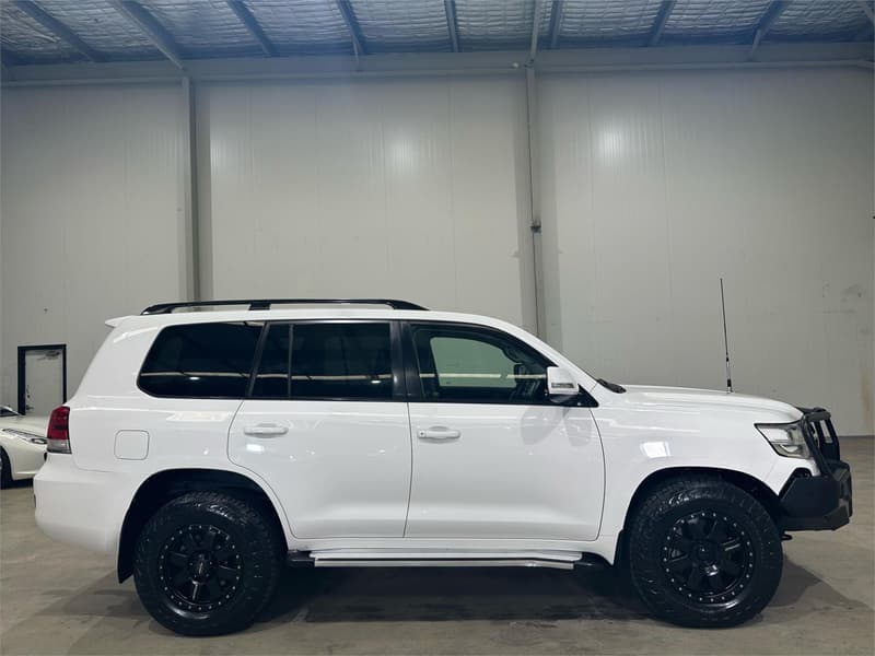 2019 Toyota Landcruiser LC200 GXL (4x4) VDJ200R photo 4