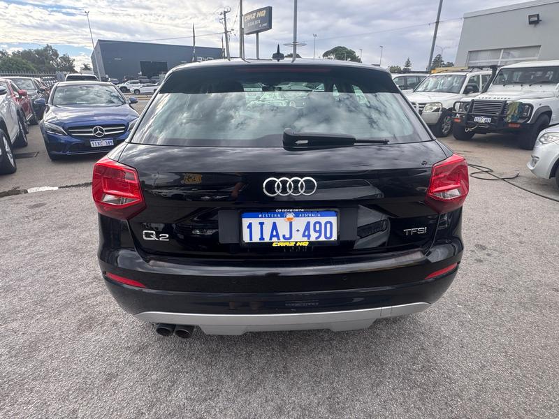 2017 Audi Q2 design GA photo 4
