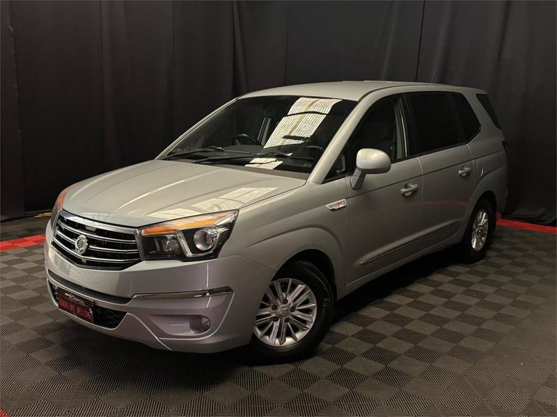 2016 Ssangyong Stavic A100 MY13 photo 5