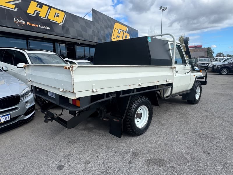 1992 Toyota LANDCRUISER (4x4) photo 3