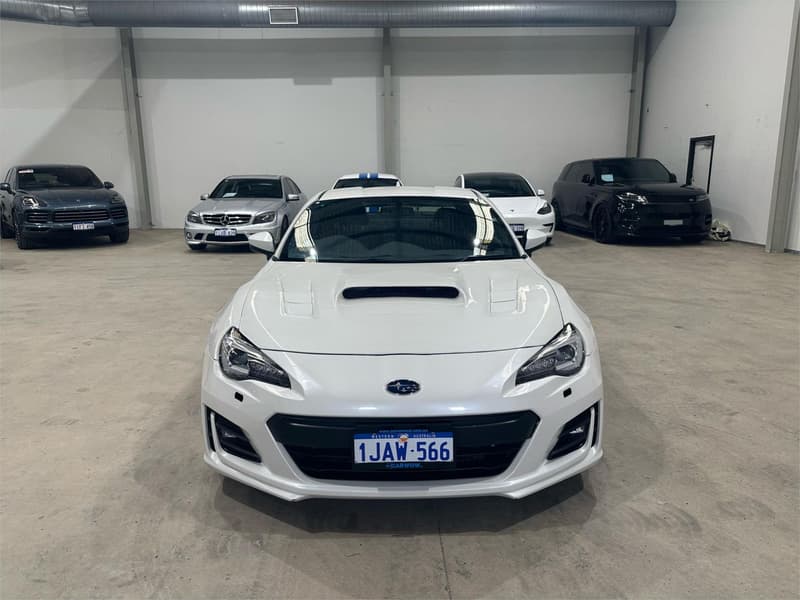 2018 Subaru BRZ ZC6 photo 2