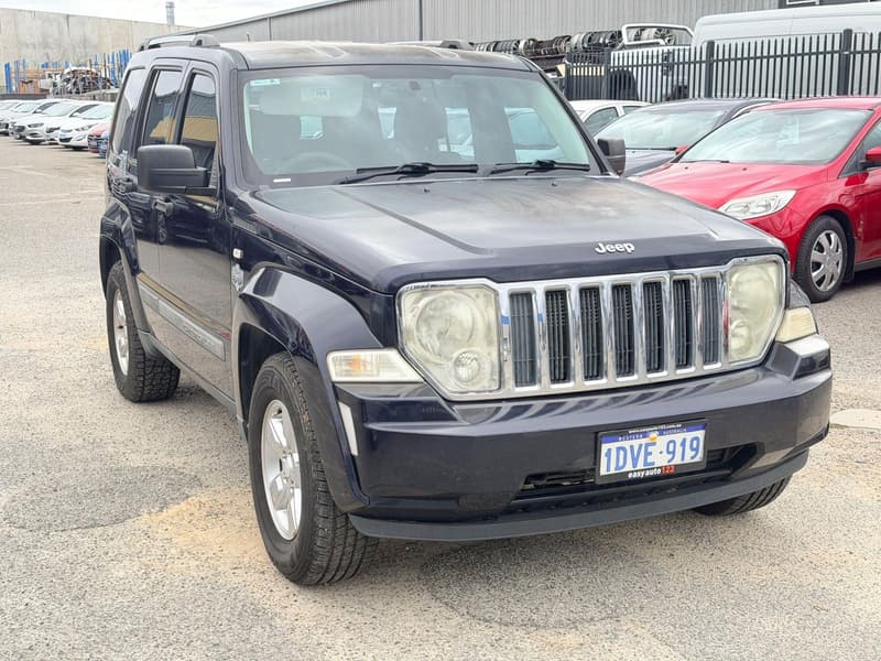 2012 Jeep CHEROKEE SPORT (4x4) KK MY12 KK photo 5