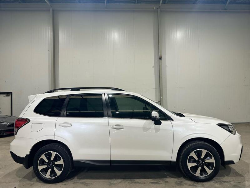 2018 Subaru Forester 2.5i-L S4 photo 4