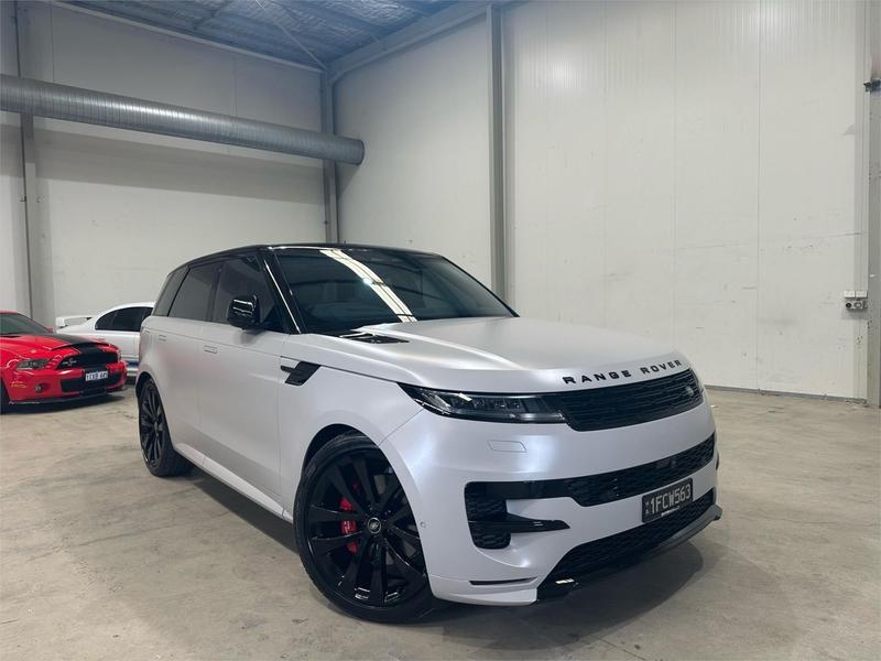 2025 Land Rover Range Rover Sport D350 Dynamic HSE L461 photo 3