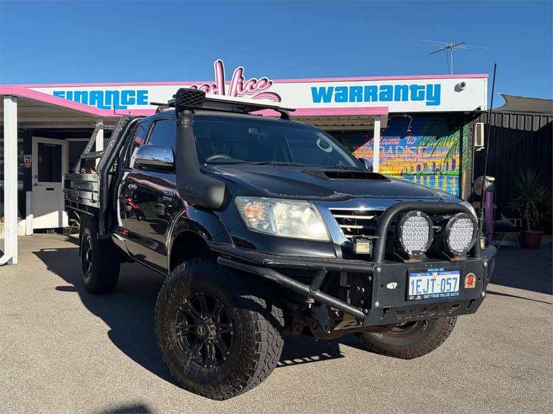 2013 Toyota Hilux SR5 (4x4) KUN26R MY12 4X4