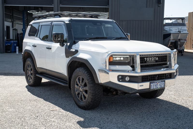 2025 Toyota Landcruiser Prado Altitude GDJ251R photo 3