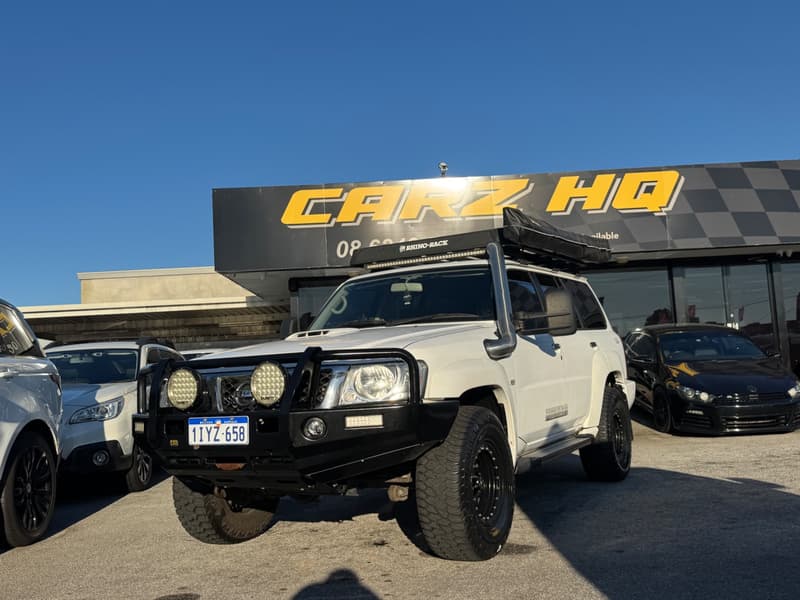 2010 Nissan PATROL ST (4x4)