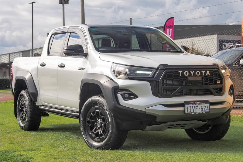 2024 Toyota Hilux GR-SPORT (4x4) GUN126R FACELIFT 4X4 — primary photo