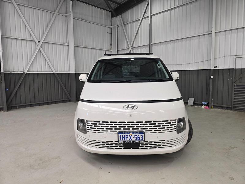 2022 Hyundai STARIA LOAD US4.V1 photo 2