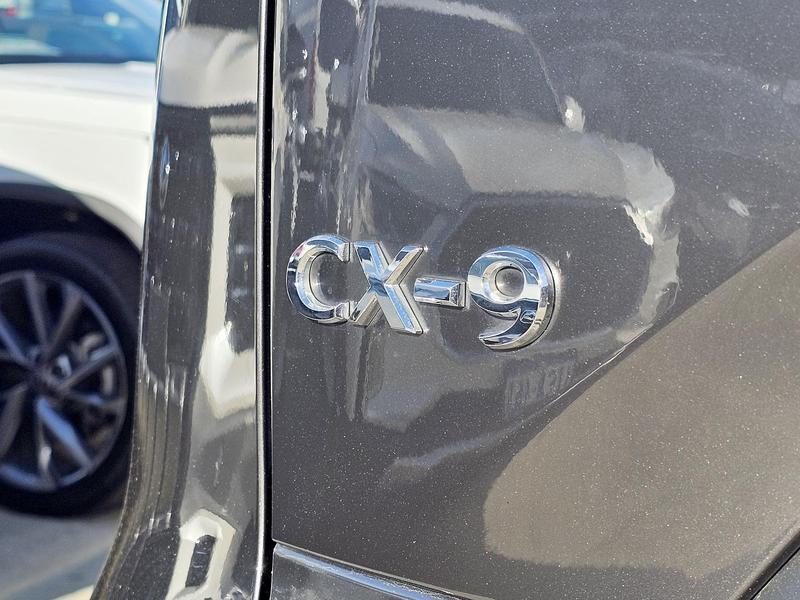 2022 Mazda CX-9 Azami TC Auto photo 3