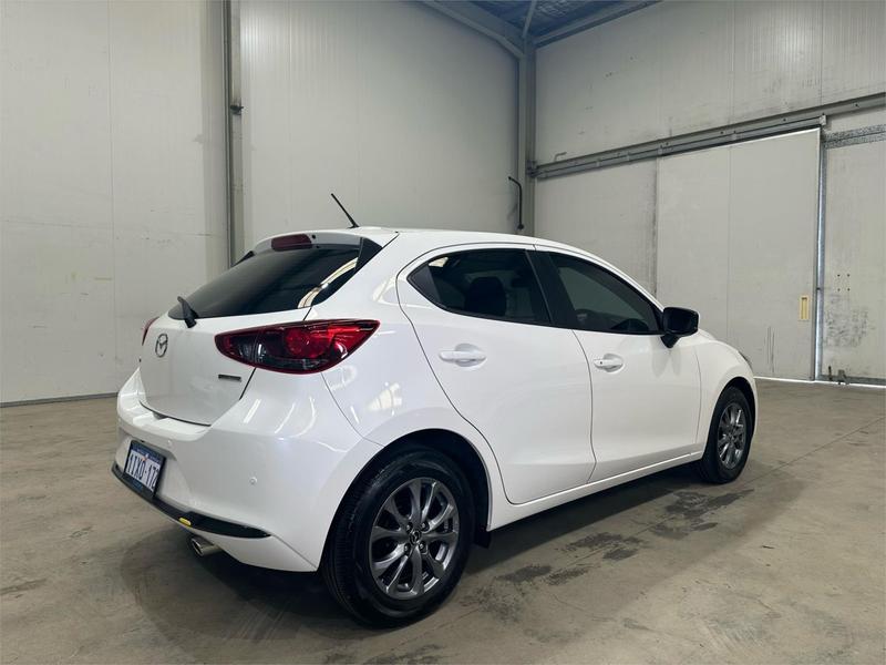 2024 Mazda 2 G15 Pure DJ Series photo 5
