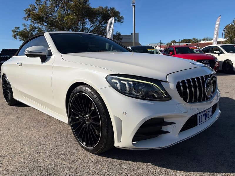 2018 Mercedes-Benz C300 205 MY18 photo 2