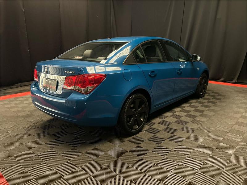 2014 Holden Cruze Equipe JH Series II photo 4