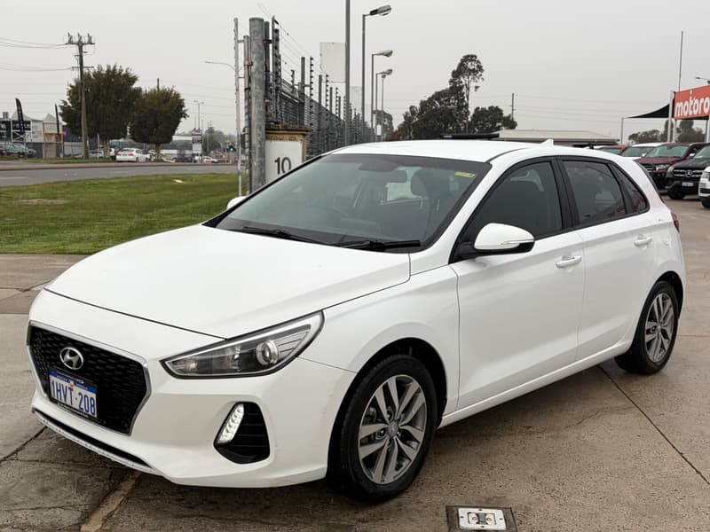 2020 Hyundai i30 Active PD2 photo 3