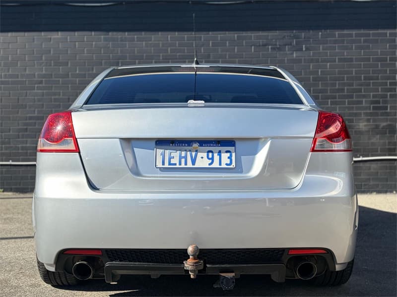 2010 Holden Commodore SV6 VE photo 5