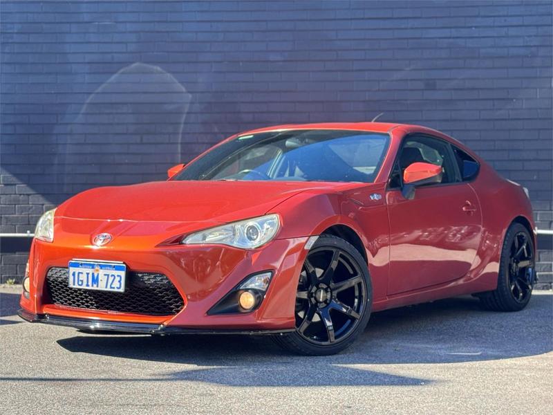 2013 Toyota 86 GT ZN6 photo 3