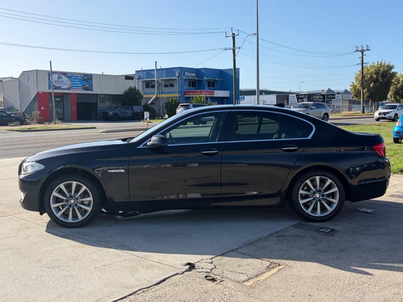 2012 BMW 5 Series 520d F10 photo 4