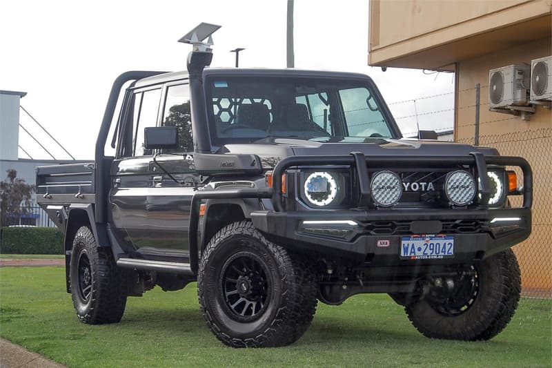 2025 Toyota Landcruiser GXL VDJL79R 4X4 — primary photo