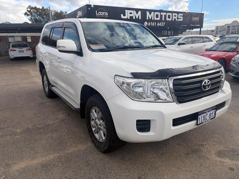 2014 Toyota Landcruiser GXL VDJ200R photo 2