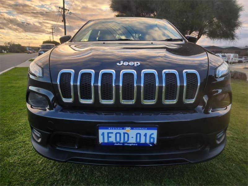 2014 Jeep Cherokee SPORT (4x2) KL photo 2