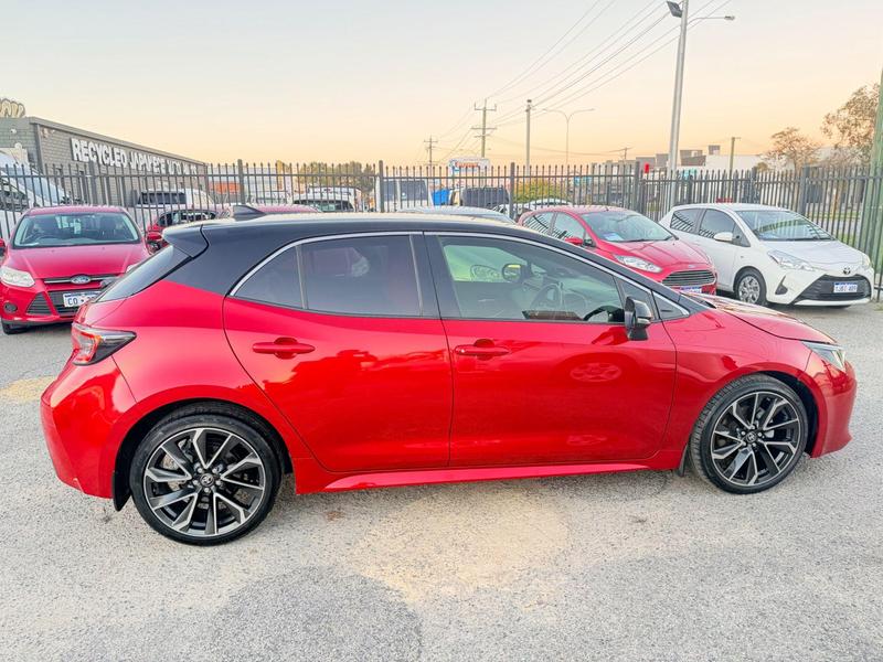 2019 Toyota Corolla Ascent Sport MZEA12R photo 5
