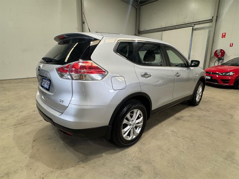 2016 Nissan X-TRAIL ST T32 photo 5
