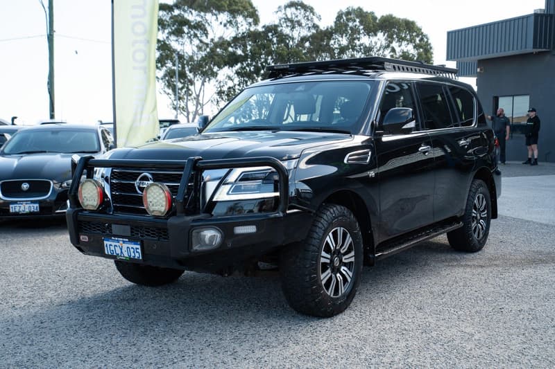 2021 Nissan Patrol Ti Y62 photo 5