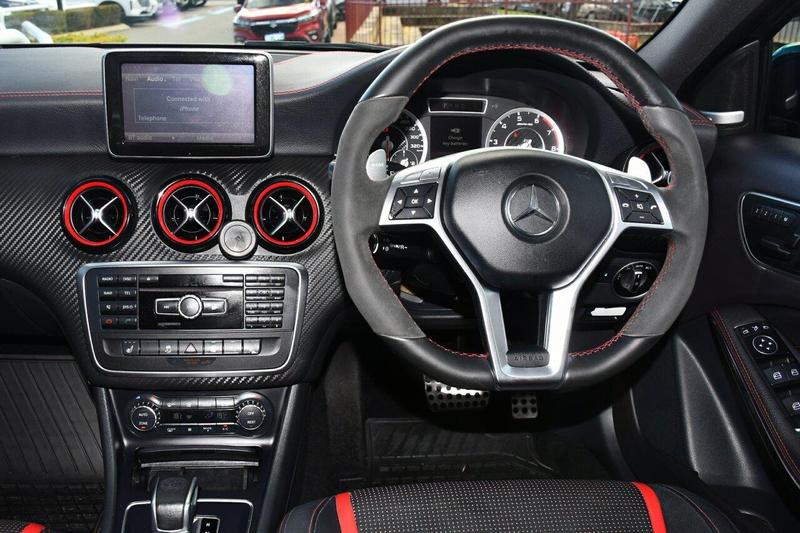 2015 Mercedes-Benz A-Class A45 AMG W176 photo 4