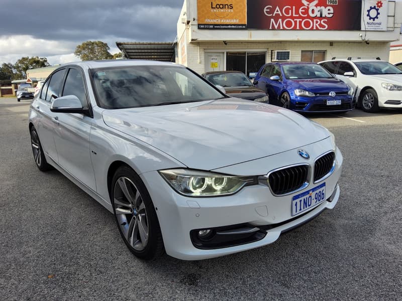 2015 BMW 3 20d SPORT LINE — primary photo
