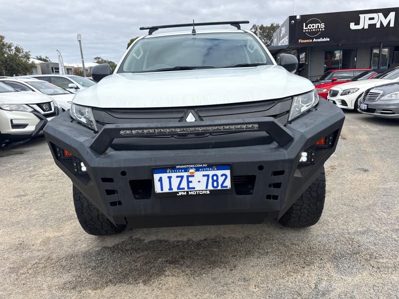 2016 Ford Ranger Wildtrak PX MkII 4X4 3.2L photo 3