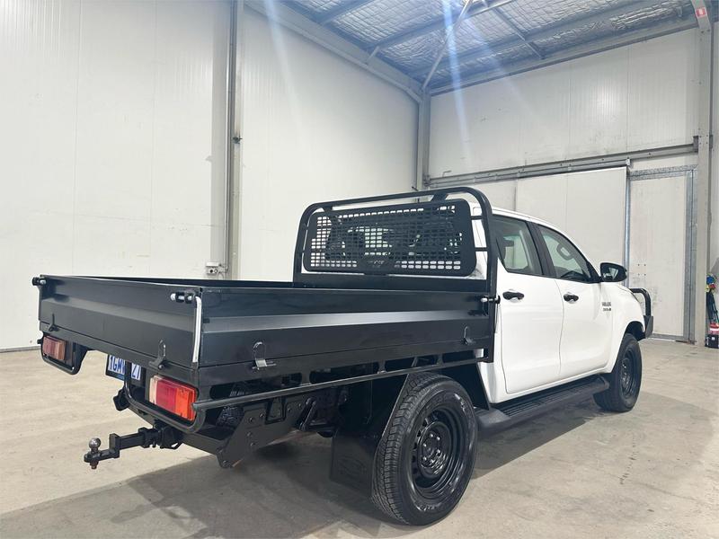 2018 Toyota Hilux SR GUN126R 4X4 photo 5