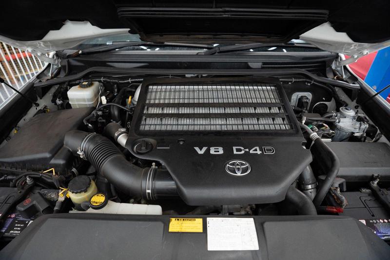 2007 Toyota Landcruiser GXL VDJ200R photo 5