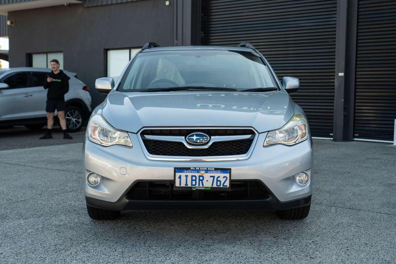2012 Subaru XV 2.0i-L G4X photo 4