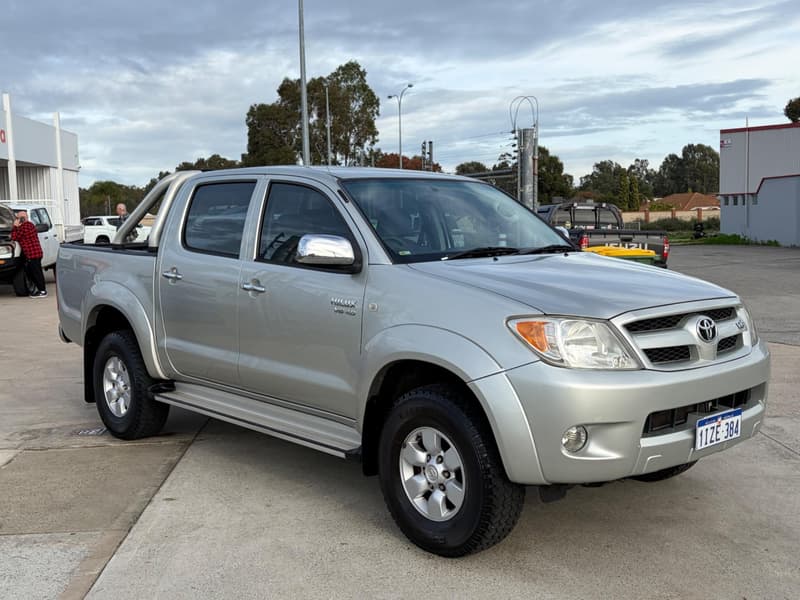 2007 Toyota Hilux SR5 GGN25R 4X4