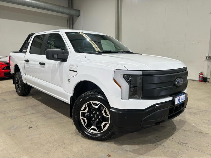 2024 Ford F150 LIGHTNING PRO STD STD TOW 14th GEN photo 3