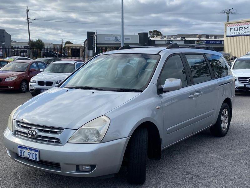 2009 Kia Grand Carnival EX-L VQ photo 4