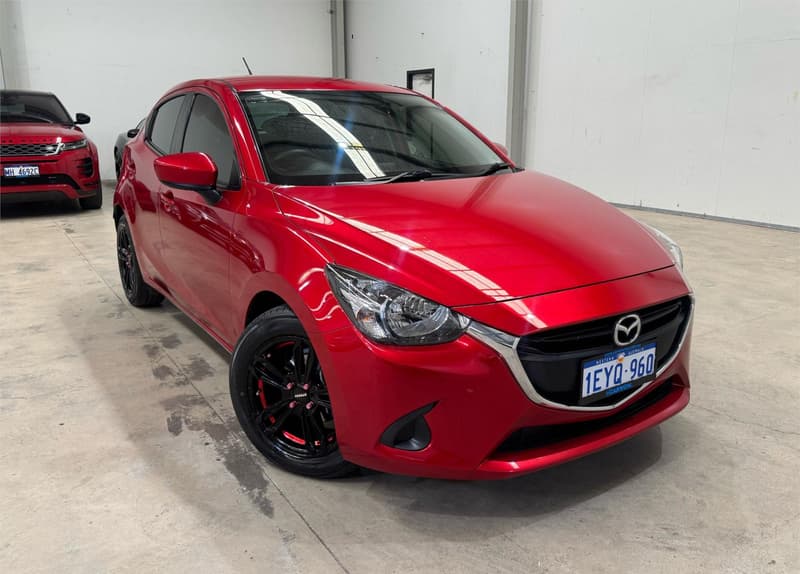 2015 Mazda 2 Neo DJ Series photo 3