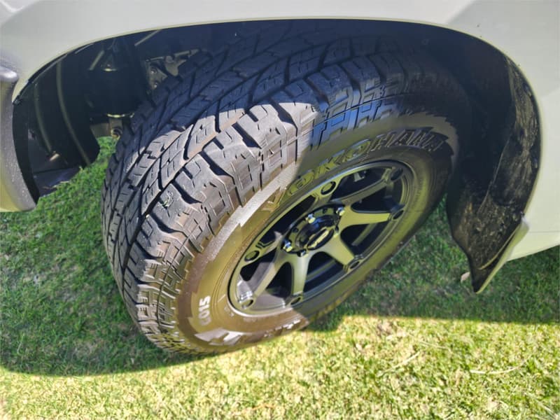 2010 Toyota Landcruiser VX VDJ200R photo 5