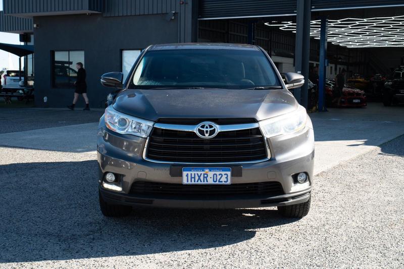 2015 Toyota Kluger GX GSU50R photo 3