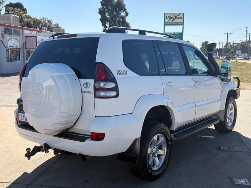 2009 Toyota Landcruiser Prado KDJ120R GXL Wagon 8st 5dr Auto 5sp, 4x4 3.0DT photo 5