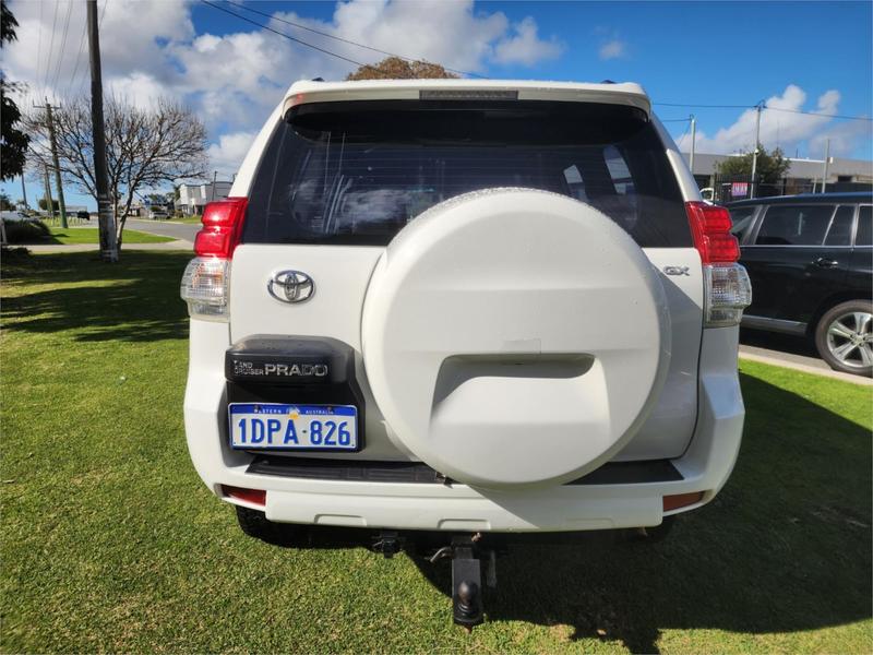 2011 Toyota Landcruiser PRADO GX (4x4) KDJ150R photo 5